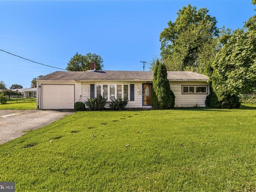 802 Richwill Lane, York, PA 17404 Main Photo
