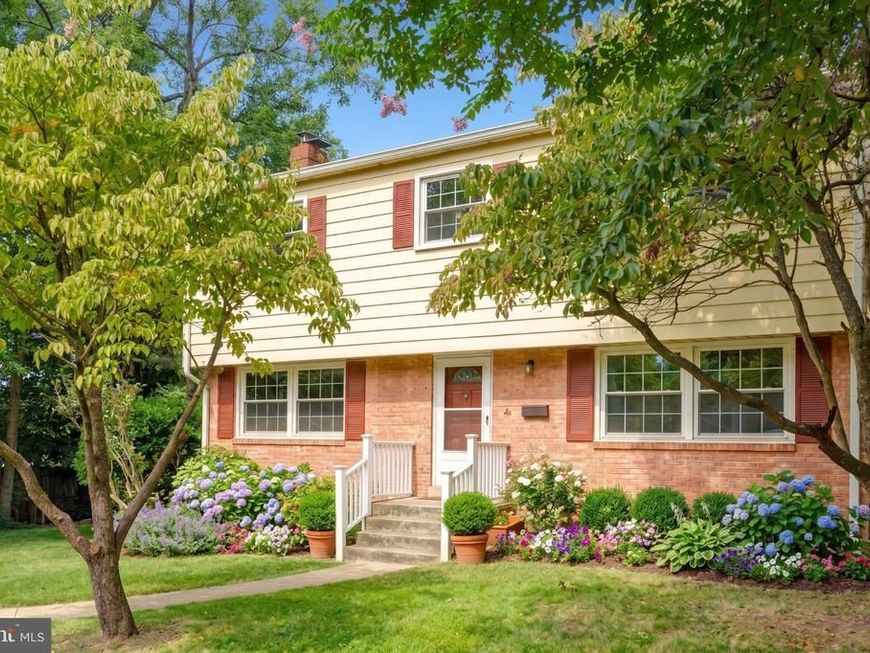 4 Burket Court , Silver Spring, MD 20910 Main Photo