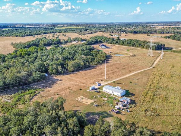2281 County Road 458, Thorndale, TX 76577