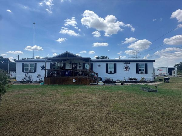 2281 County Road 458 , Thorndale, TX 76577