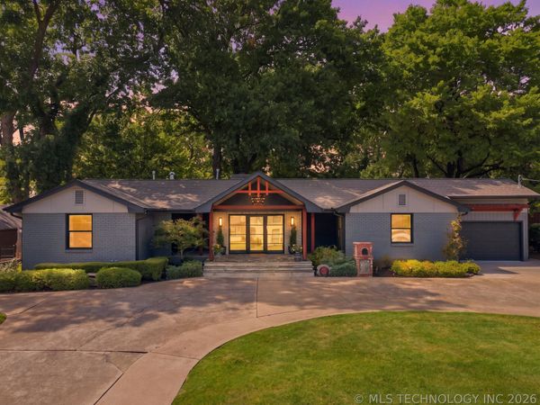 4650 S Columbia Place, Tulsa, OK 74105