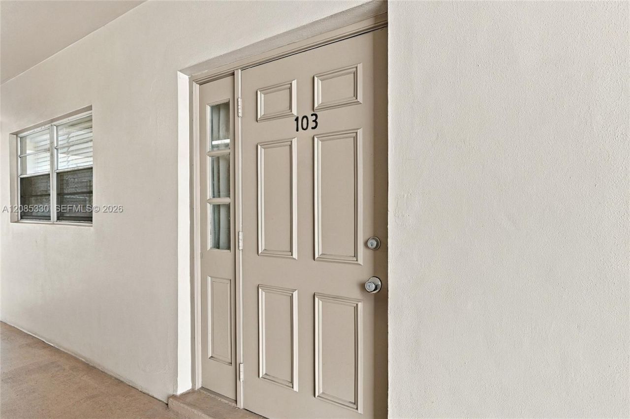 2431 SW 82nd Ave, Unit 103, Davie, FL 33324 Photo