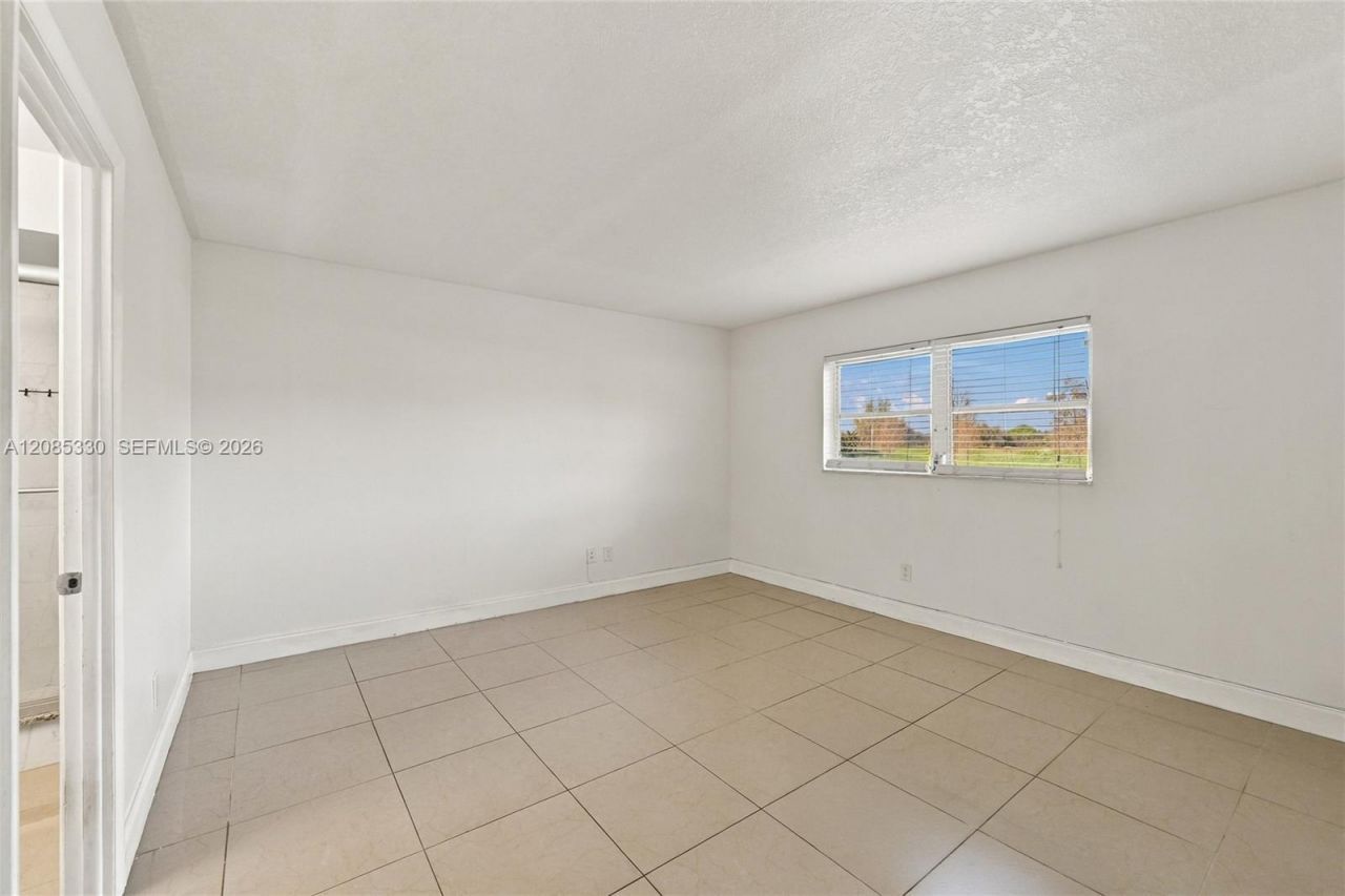 2431 SW 82nd Ave, Unit 103, Davie, FL 33324 Photo