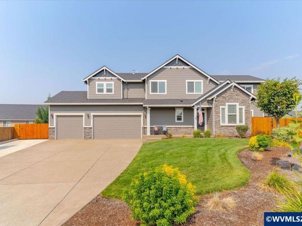 208 NE Alder Ct, Sublimity, OR 97385