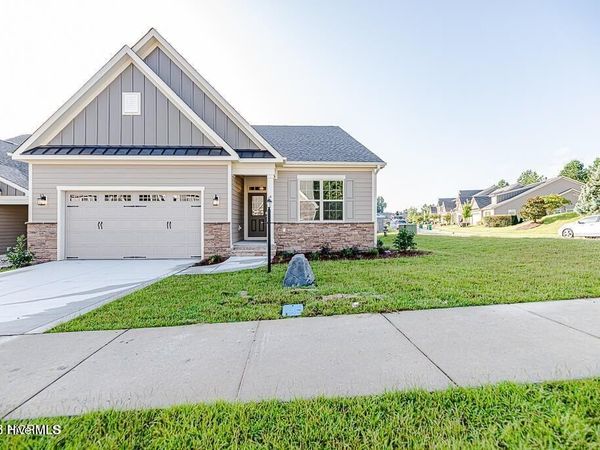 95 Shadow Creek Court, Pinehurst, NC 28374