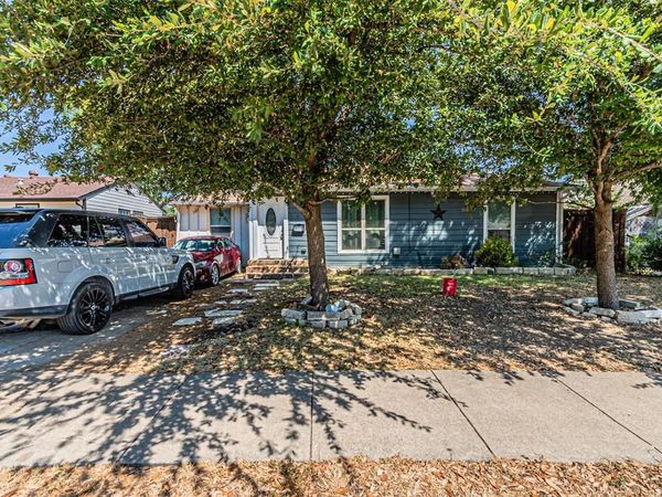305 Chandler Drive , Garland, TX 75040