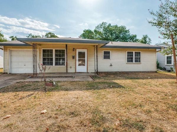 1024 Harris Drive, Euless, TX 76039