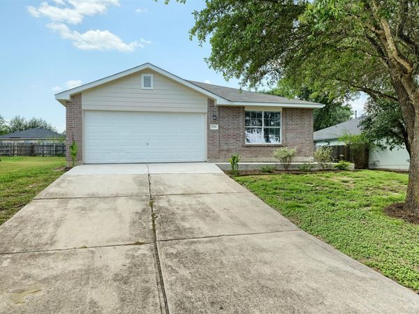 208 Buttercup WAY , Kyle, TX 78640