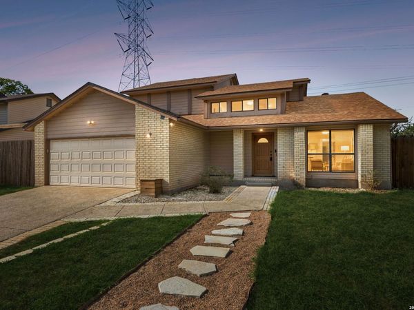 2127 Oak Bnd, San Antonio, TX 78259