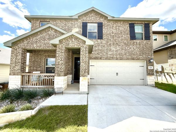 320 Goodfella Ave, San Antonio, TX 78108