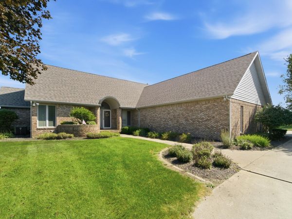 2279 N 850 W , Michigan City, IN 46360
