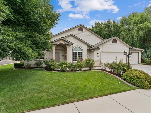 232 Taurus Way, Star, ID 83669