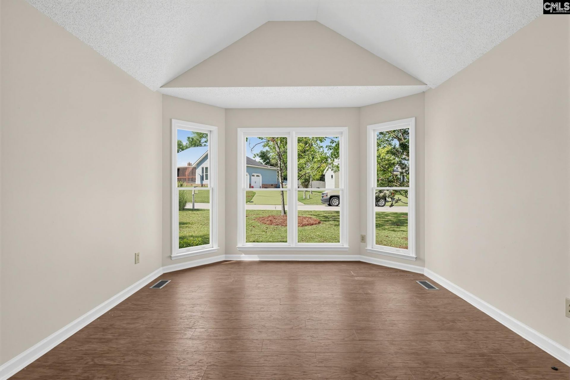 112 Chickadee Court Photo 12