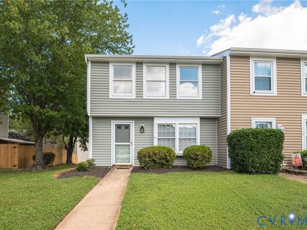7952 Clovertree Court, Unit 7952, North Chesterfield, VA 23235