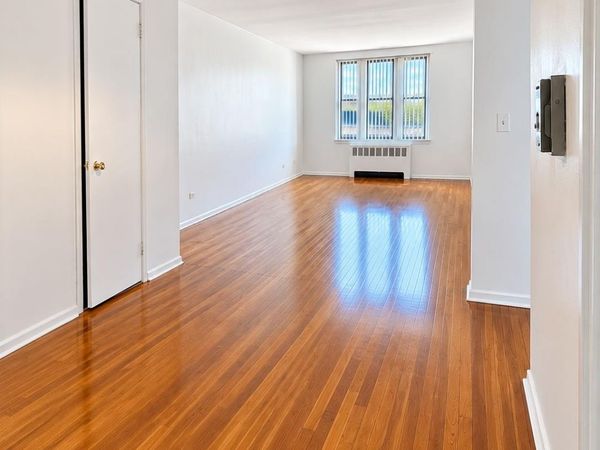 740 E 232nd Street , Unit 6G, Bronx, NY 10466