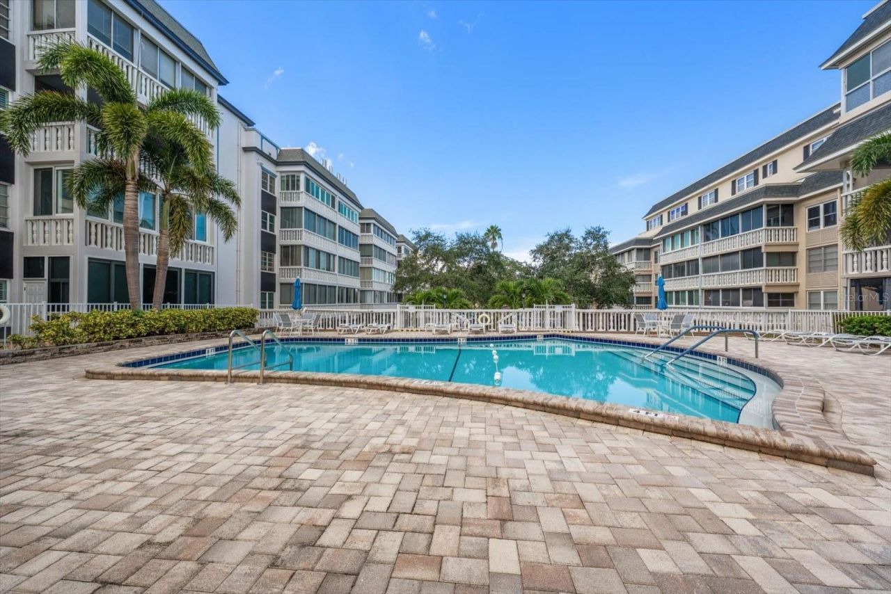 131 Bluff View Drive, Unit 106, Belleair Bluffs, FL 33770 Photo