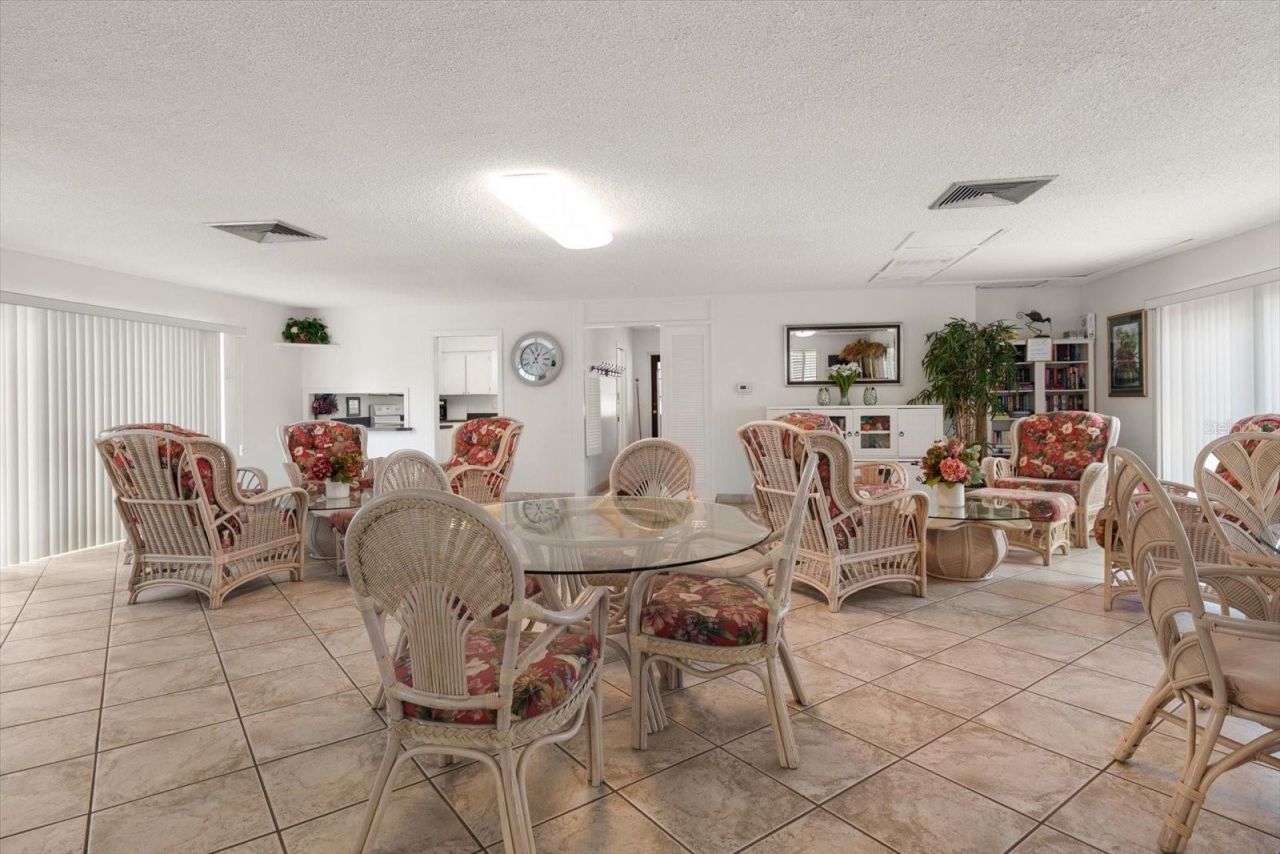 131 Bluff View Drive, Unit 106, Belleair Bluffs, FL 33770 Photo