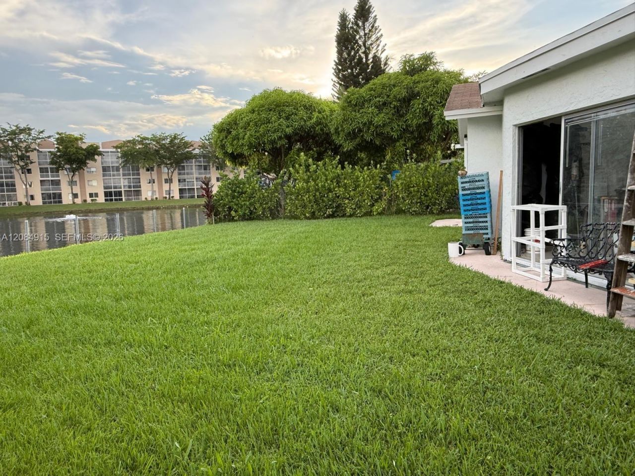 9606 NW 80th St, Tamarac, FL 33321 Photo