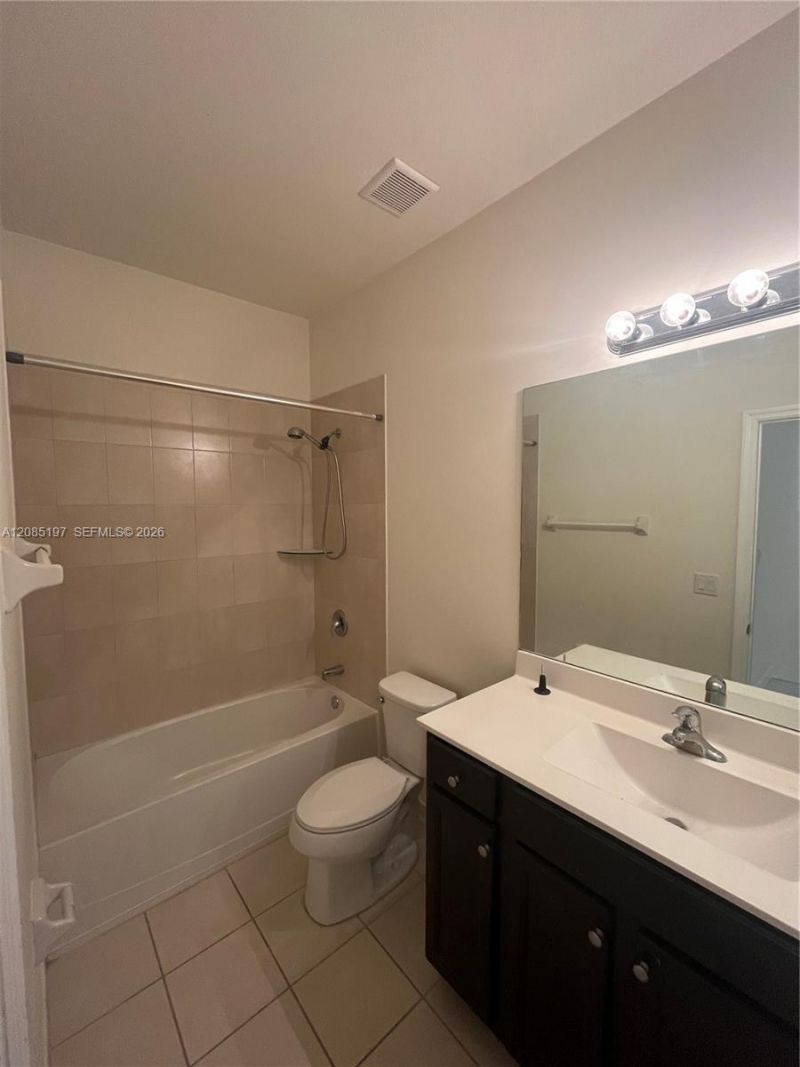 9373 W 33rd Way, Unit 9373, Hialeah, FL 33018 Photo