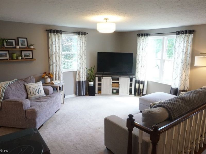 951 Brookpoint Drive, Medina, OH 44256 Photo 3