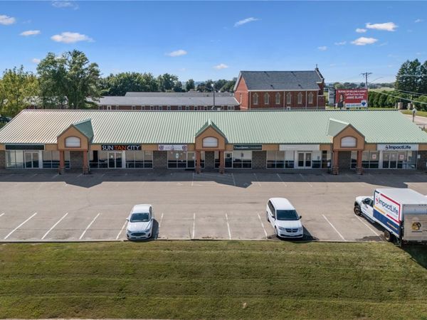 4867 Asbury Road , Dubuque, IA 52002