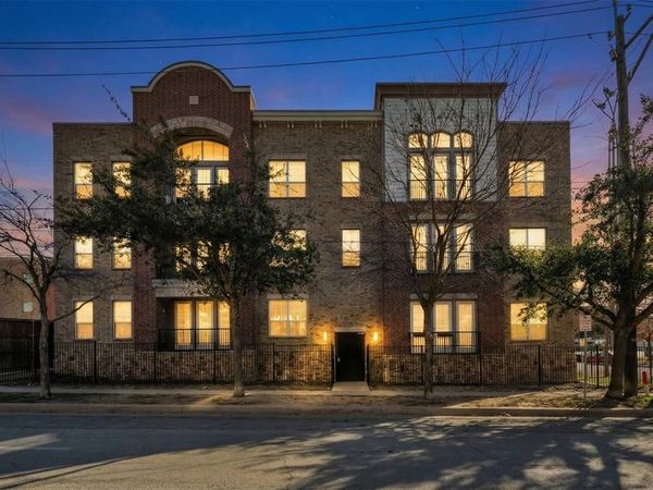 950 Henderson Street , Unit 1214, Fort Worth, TX 76102