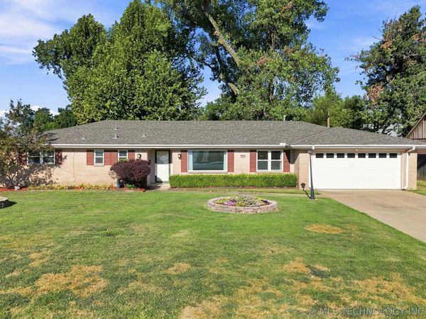 3642 S Hudson Avenue , Tulsa, OK 74135