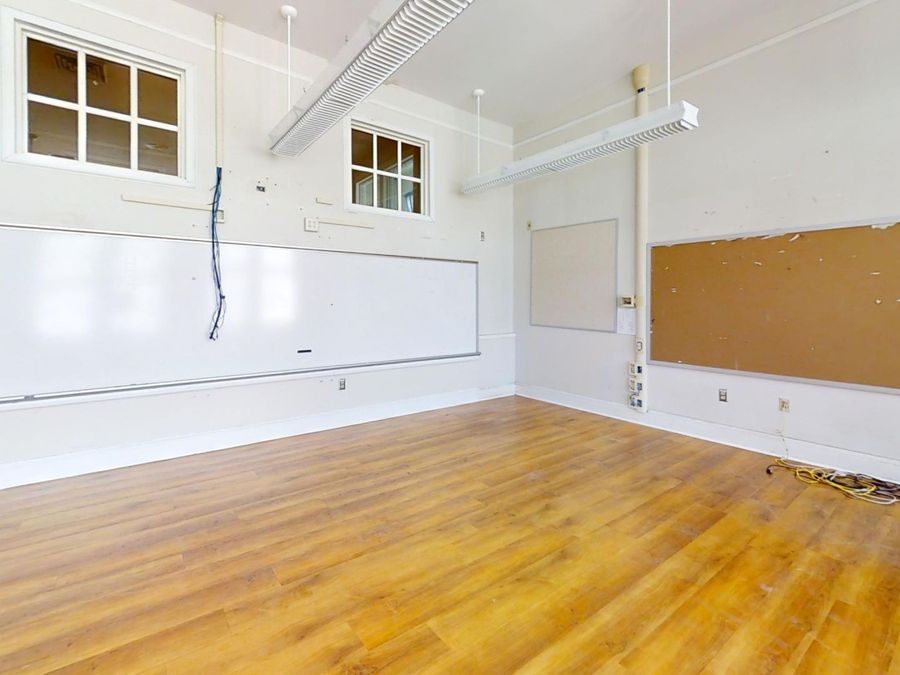 Property Image 104