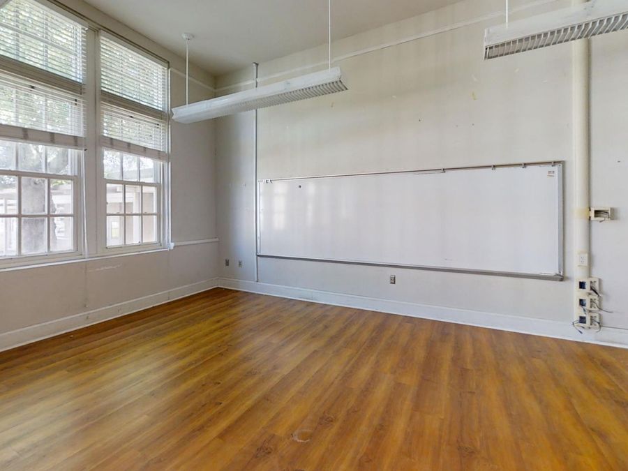 Property Image 107