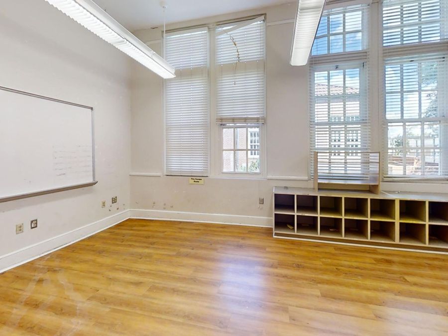 Property Image 117