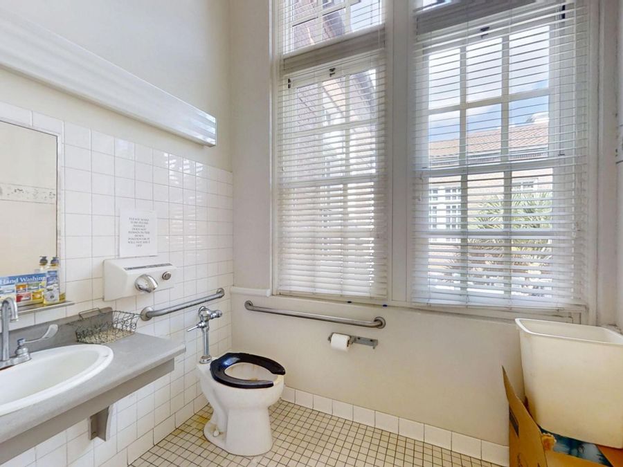 Property Image 38
