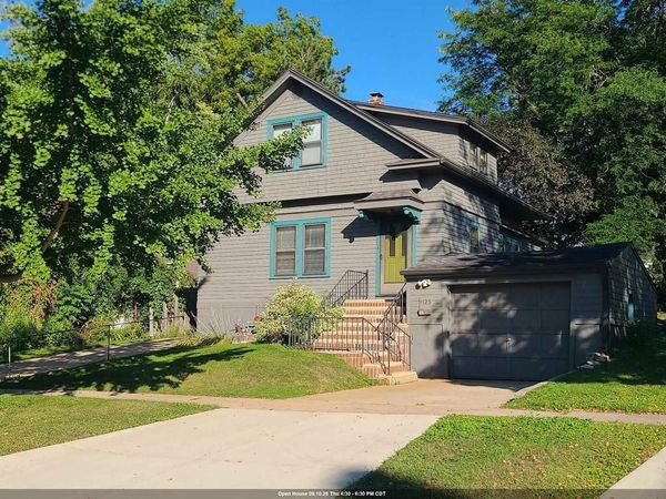 1125 S JACKSON STREET, Green Bay, WI 54301