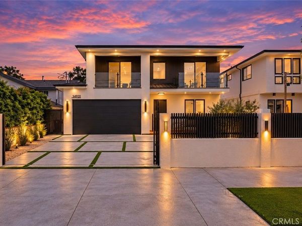 14931 Vose Street, Van Nuys, CA 91405