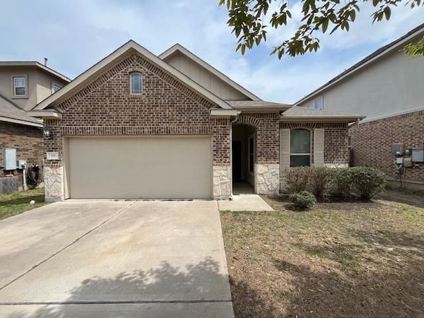 516 Rancho Verde DR , Leander, TX 78641