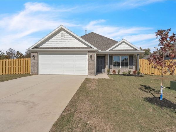 412 Wharton Street, Lowell, AR 72745