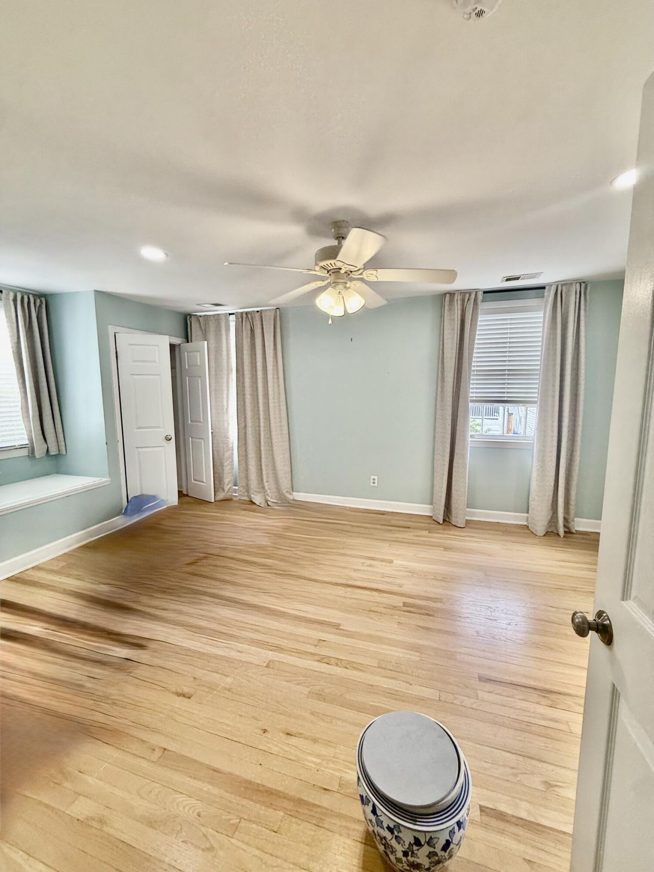 93 Smith Street Photo 24