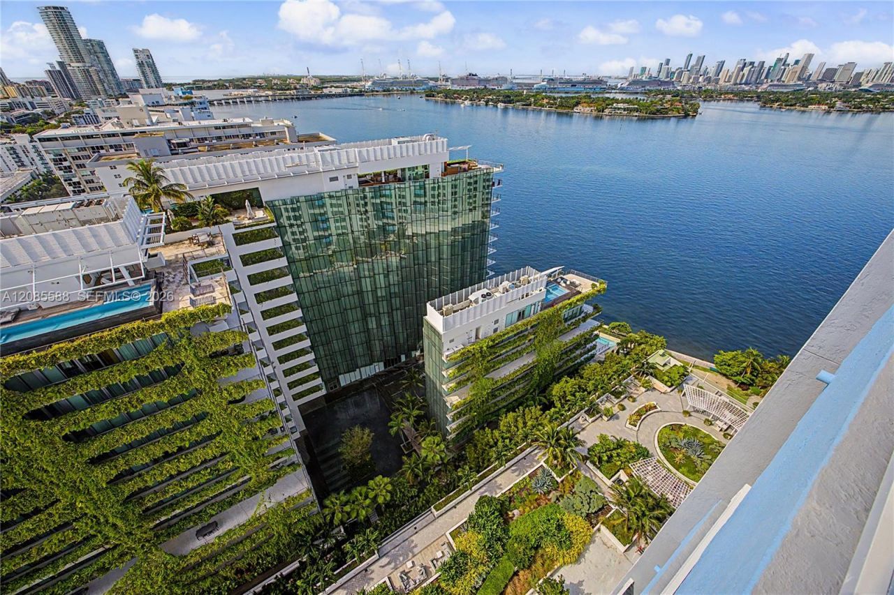 1330 West Ave, Unit 2412, Miami Beach, FL 33139 Photo