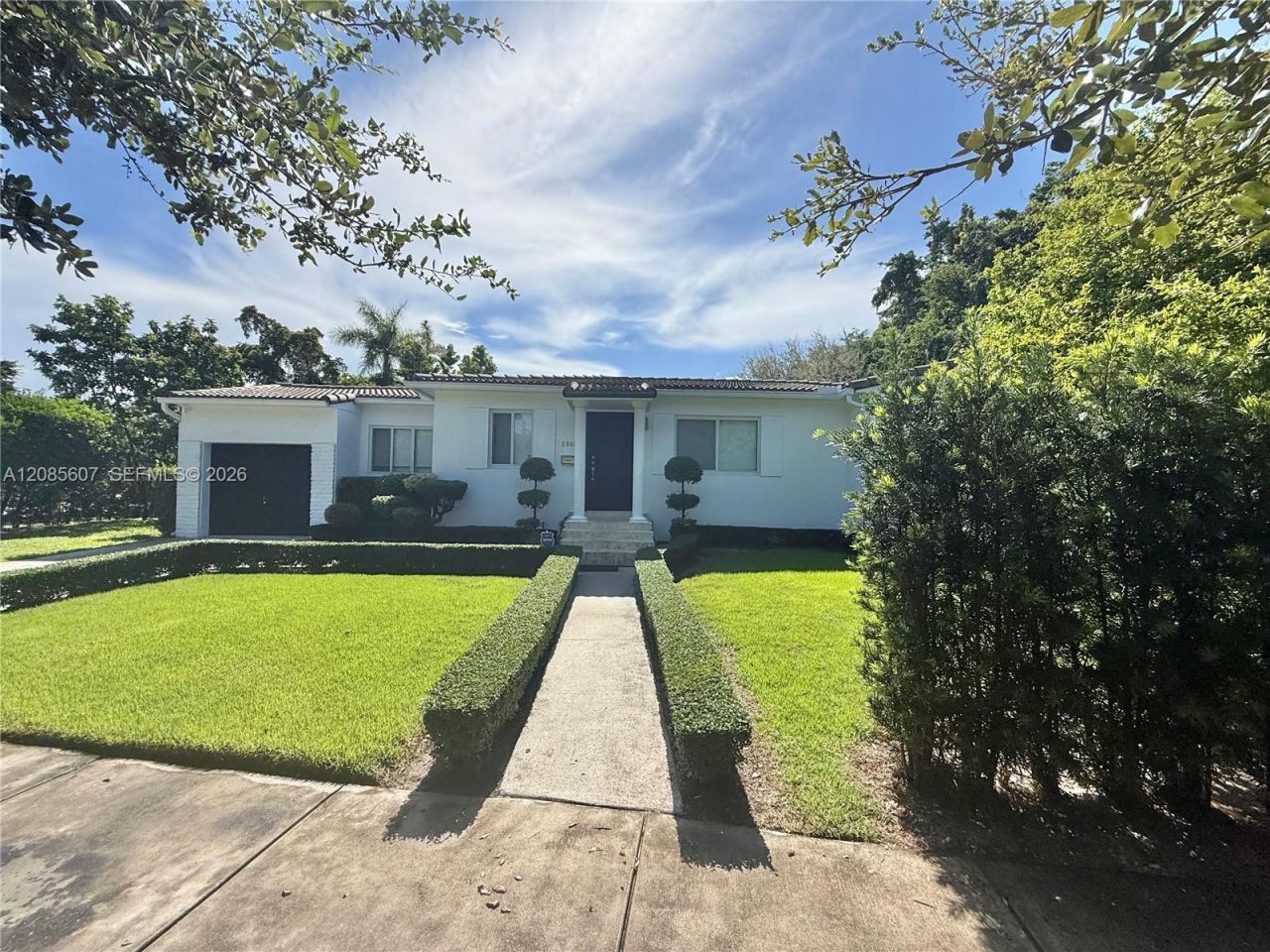 2001 Coral Gate Dr, Miami, FL 33145 Photo