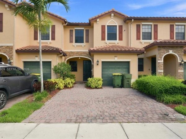 3787 SE 2nd St , Homestead, FL 33033