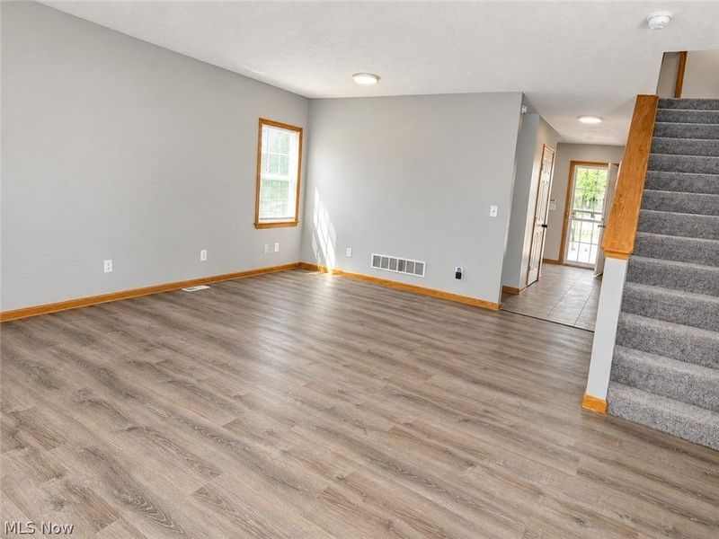 14913 Lincoln Avenue, Cleveland, OH 44128 Photo 6