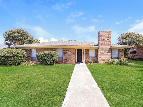 1841 College Parkway, Lewisville, TX 75077