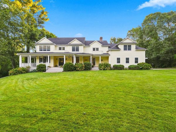 10 Bartelli Road, Lakeville, MA 02347