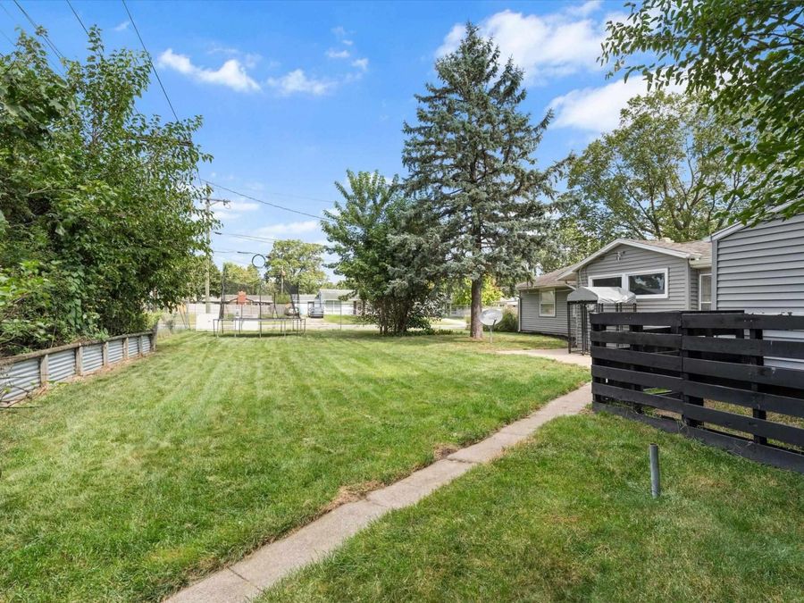 Property Image 33