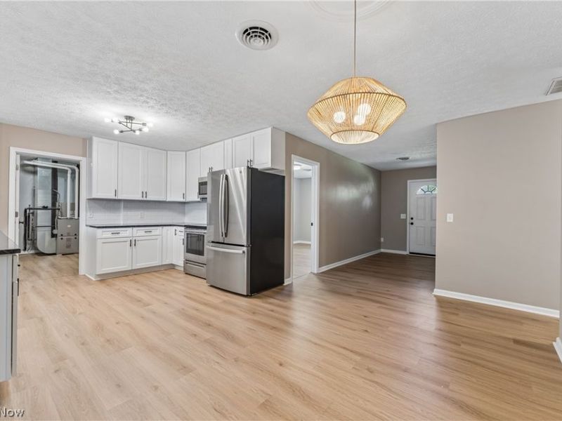 7855 Lake Road, Chippewa Lake, OH 44215 Photo 13