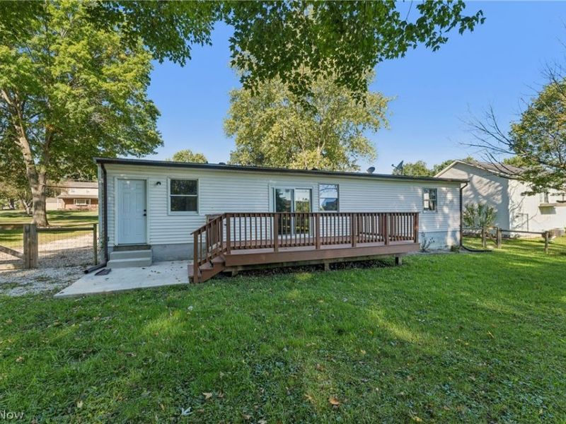 7855 Lake Road, Chippewa Lake, OH 44215 Photo 37