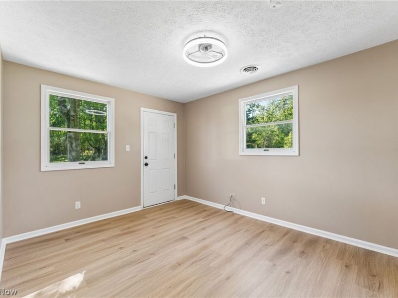 7855 Lake Road, Chippewa Lake, OH 44215 Photo 6