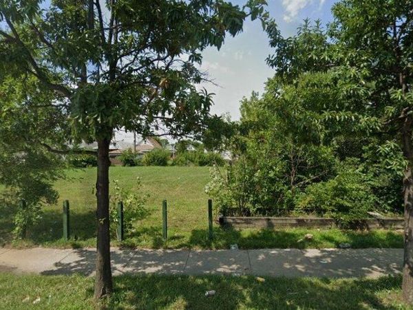 1402 W 74th Street , Chicago, IL 60636