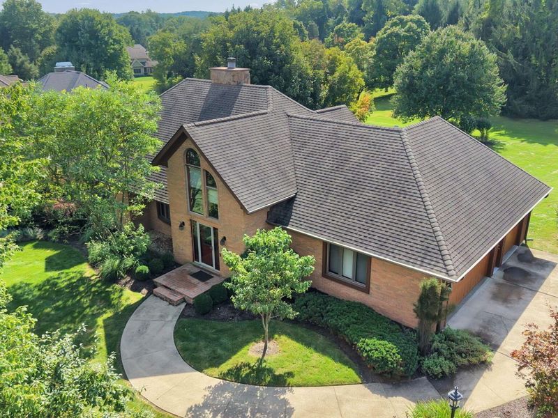 227 Bryn Du Drive, Granville, OH 43023 Photo 1