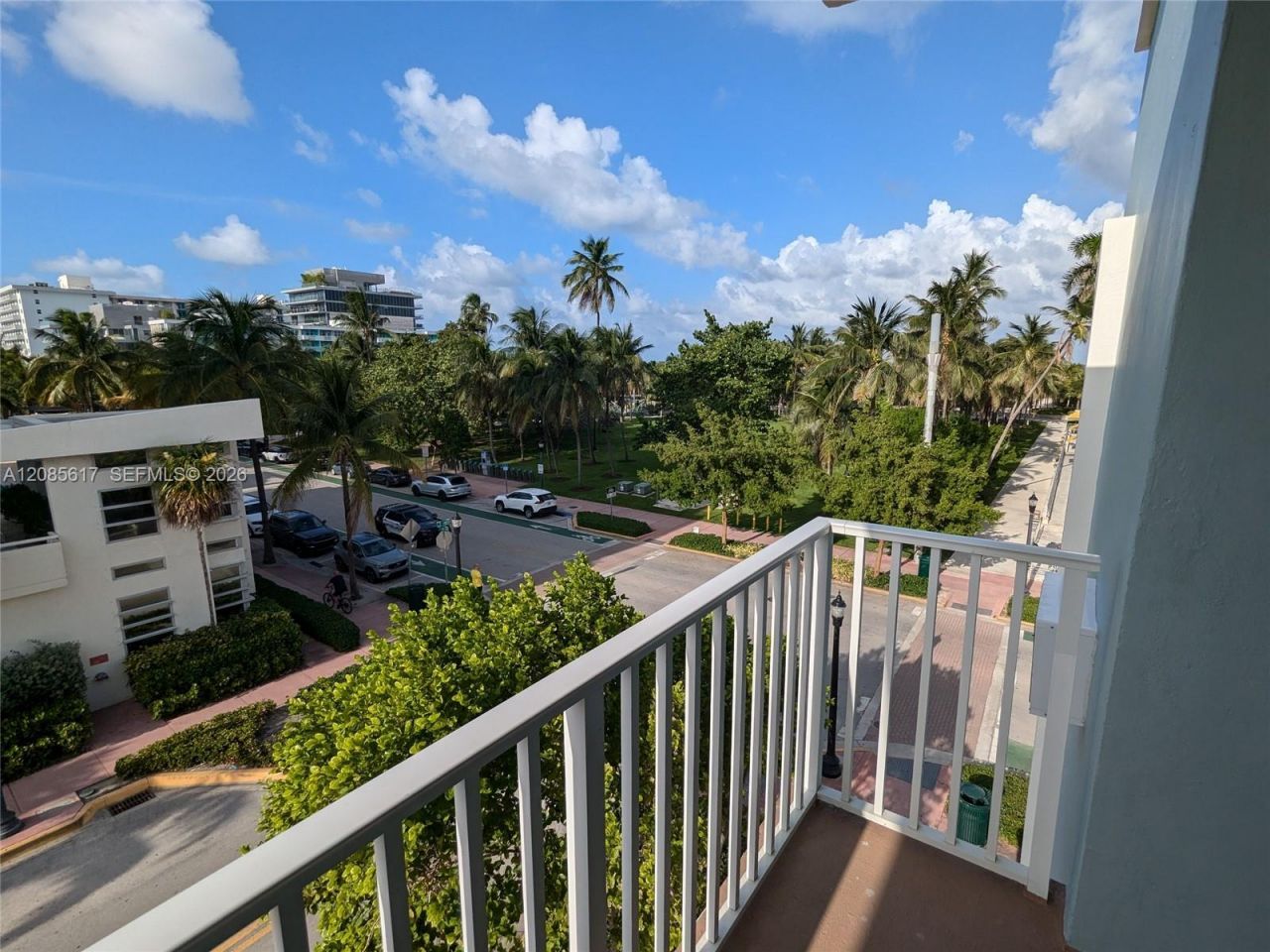 158 Ocean Dr, Unit 203, Miami Beach, FL 33139 Photo
