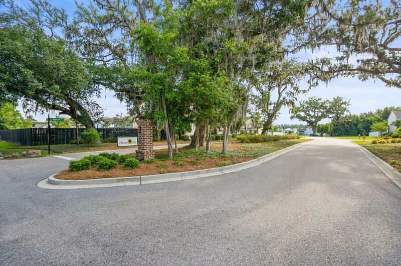 9 Harbison Place Photo 32